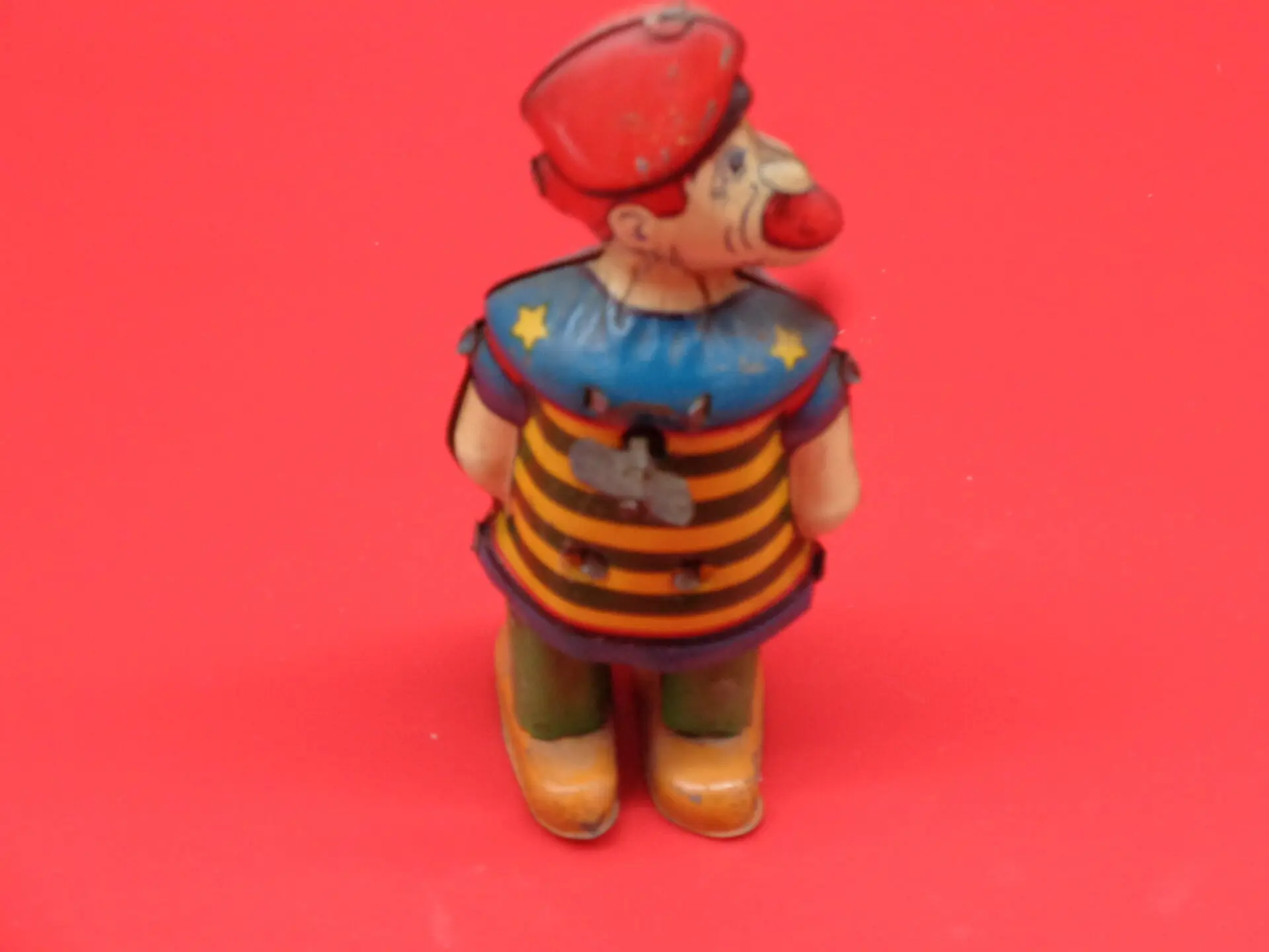 Vintage Barnacle boy wind-up toy