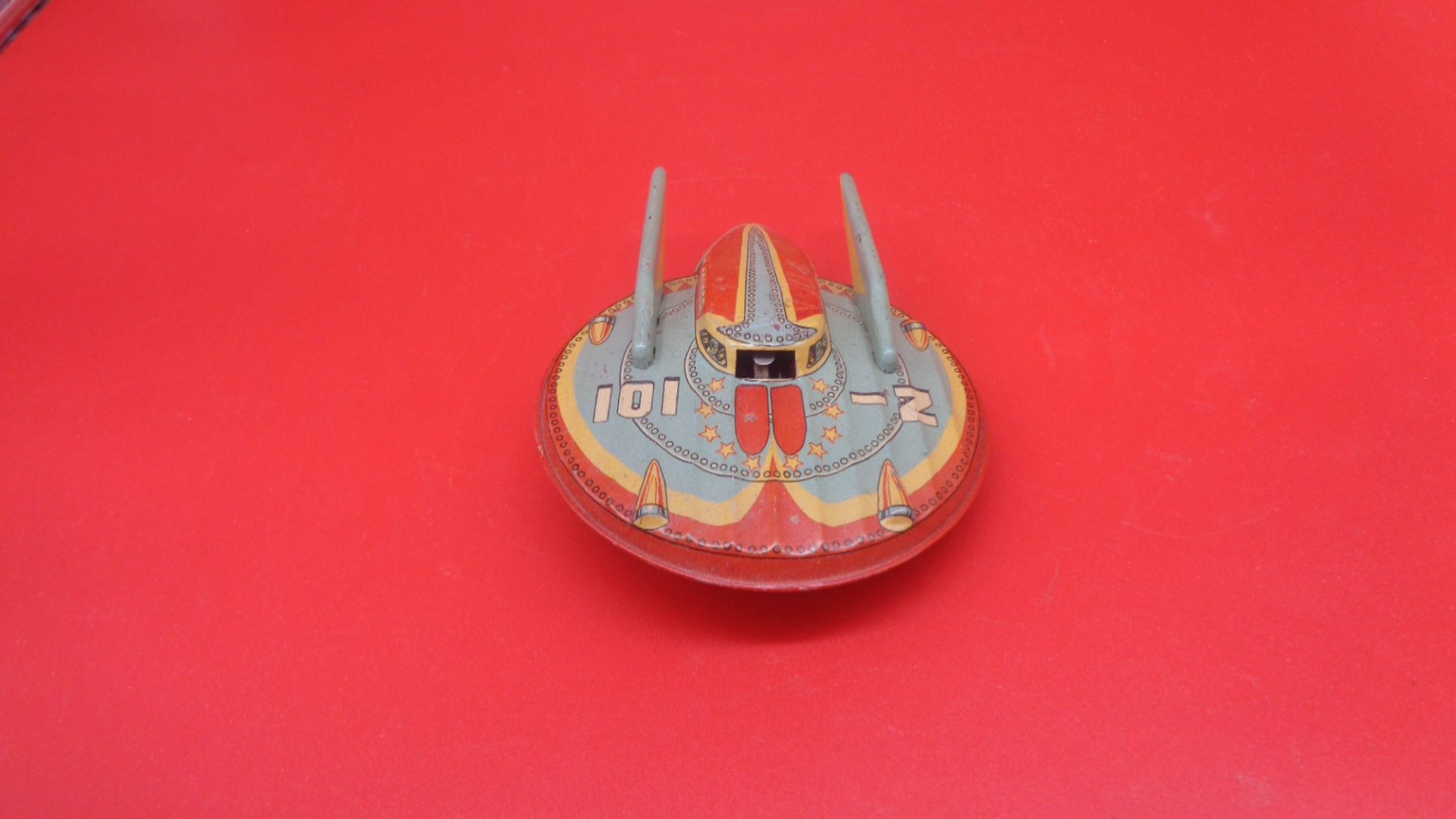 Vintage toy flying saucer