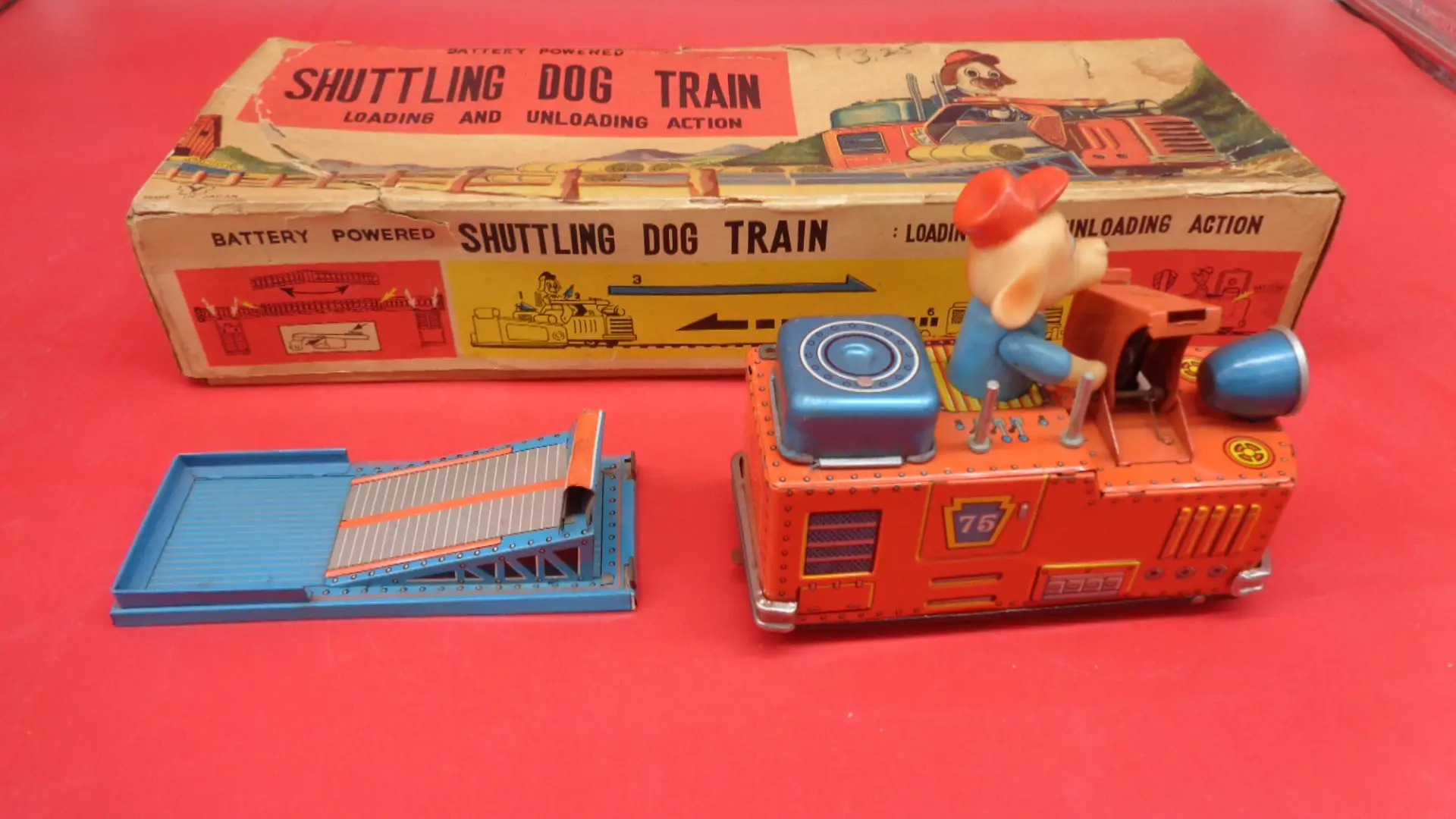 Vintage Shuttling dog train play set with original box