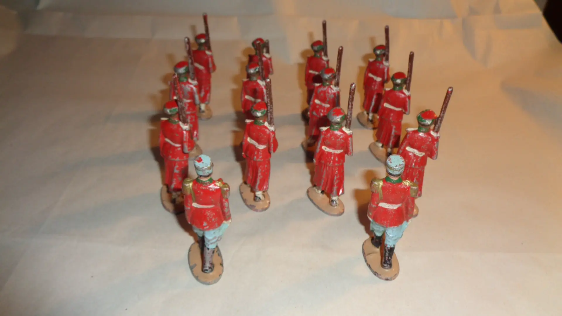 Rear view of French made Metal King of Morocco Guard figures