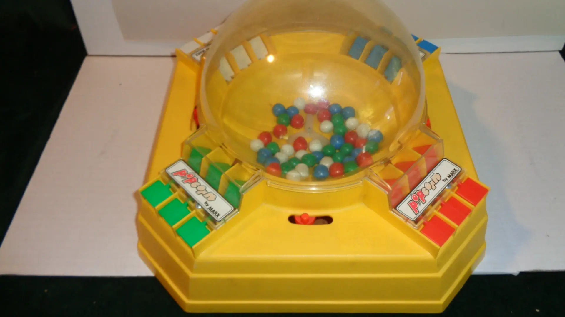 Display of Table Top Popcorn Machine Game set