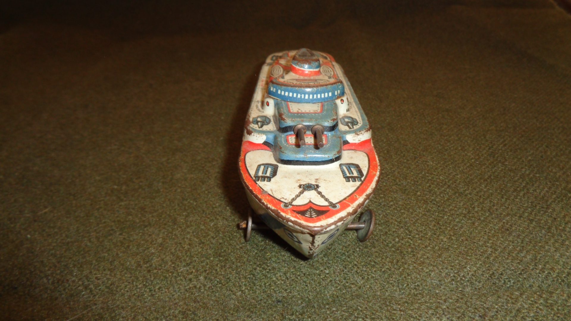 Wyandotte Toys USA, Vintage Tin Litho on Wheels USN Ship, Front View