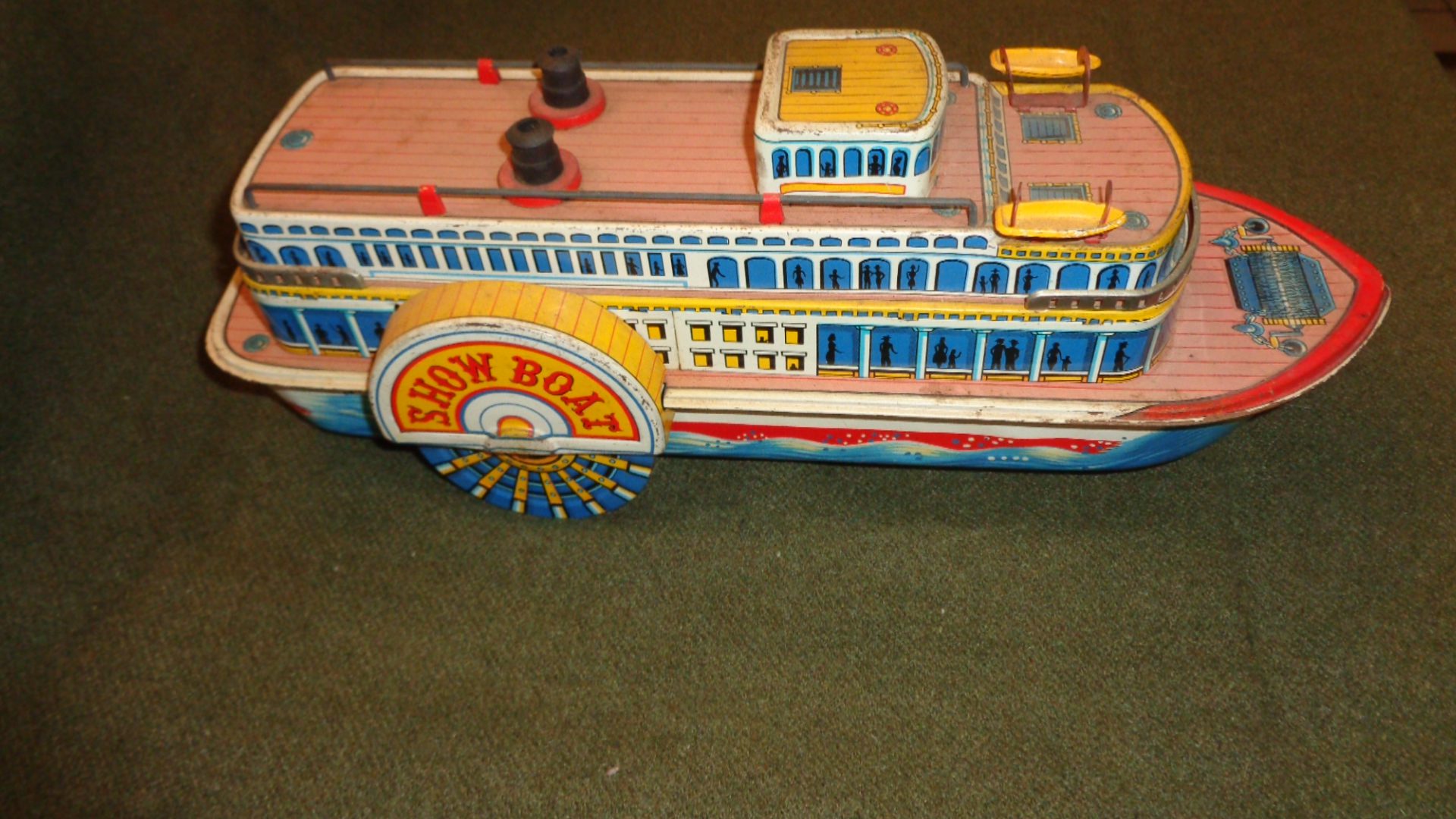 Modern Toys Japan, Tin Litho Battery Paddle Wheel Show Boat, Right View