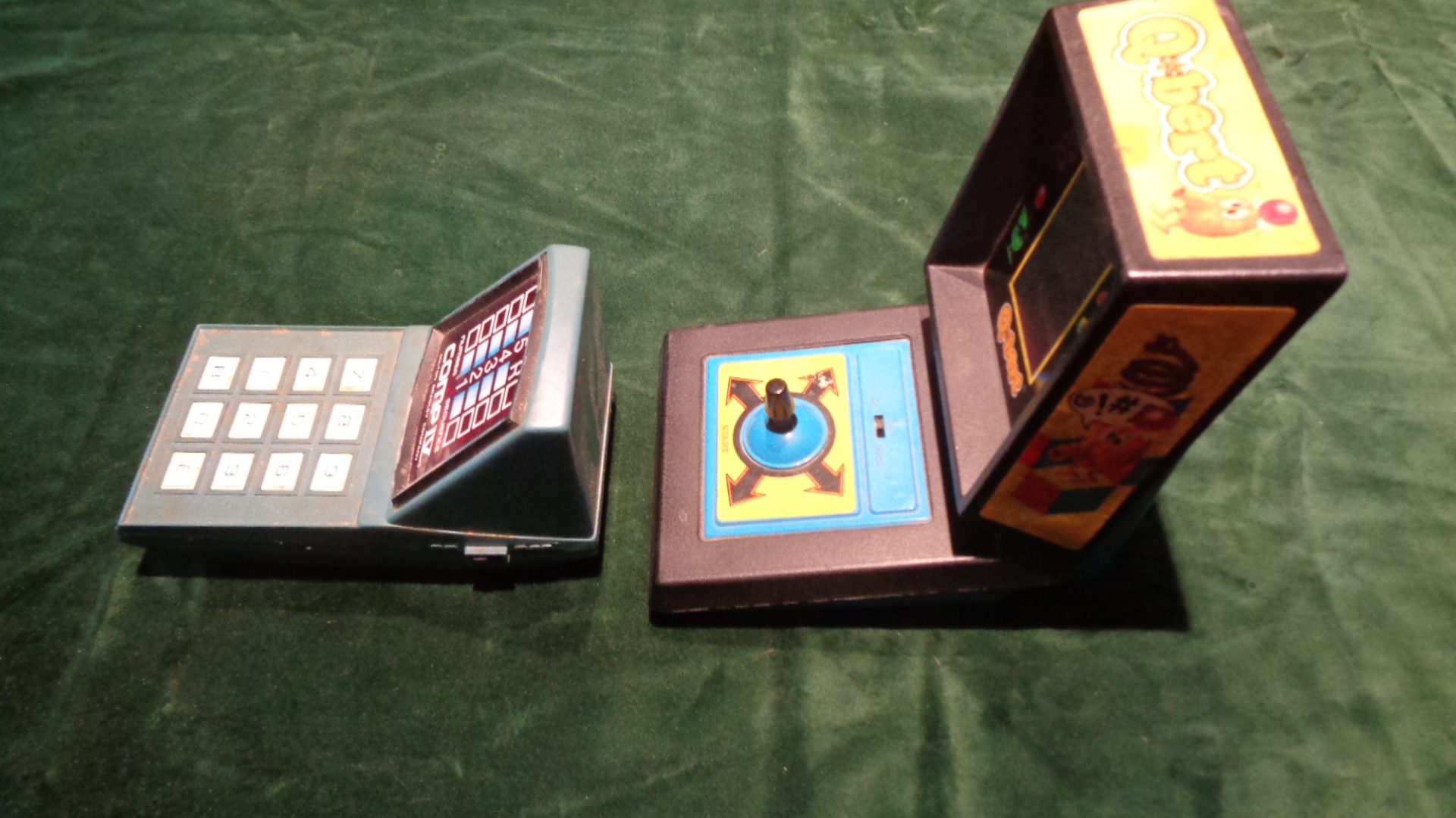 USA Milton Bradley, Parker Brothers handheld Comp IV